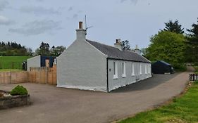 Bruxie Holiday Cottages - River Cottage